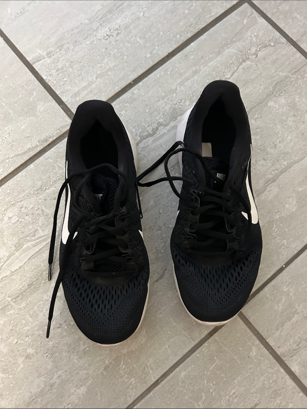 Nike’s size 6.5 Women’s
